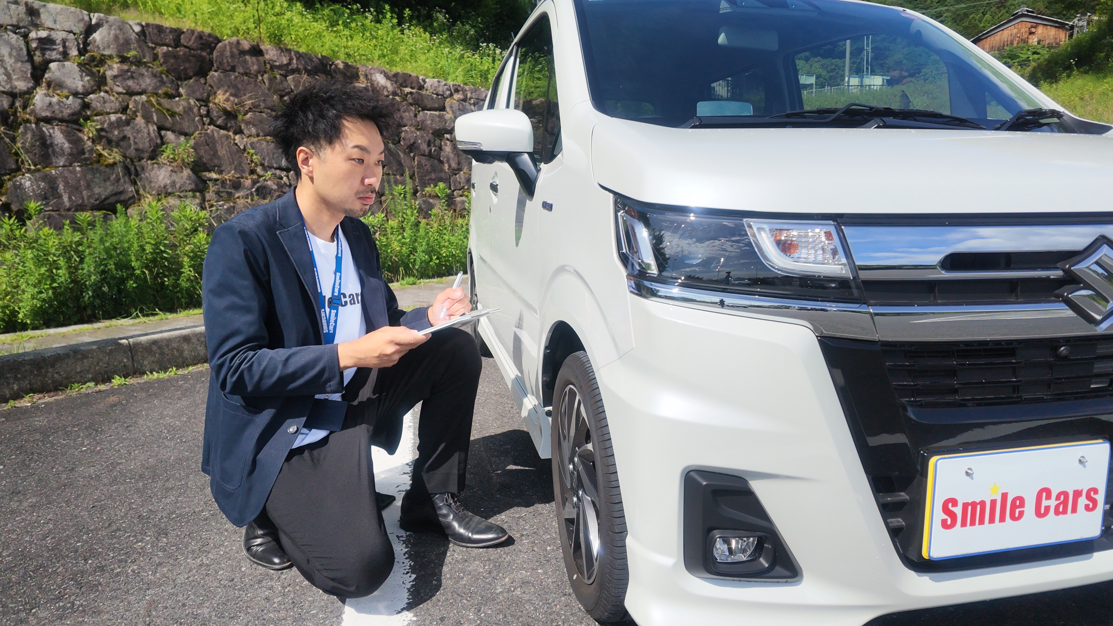 実車査定をするイメージ